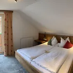 Rief Daheim Beim Wanderprofi Adults Only تانهايم
