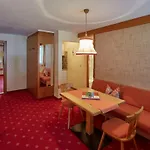 Rief Daheim Beim Wanderprofi Adults Only تانهايم