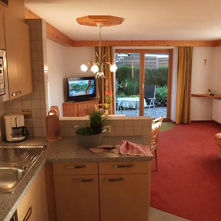 Das Apartment Rief Daheim Beim Wanderprofi Adults Only * Tannheim