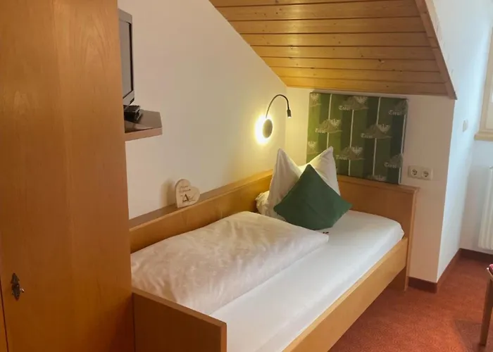 Rief Daheim Beim Wanderprofi Adults Only