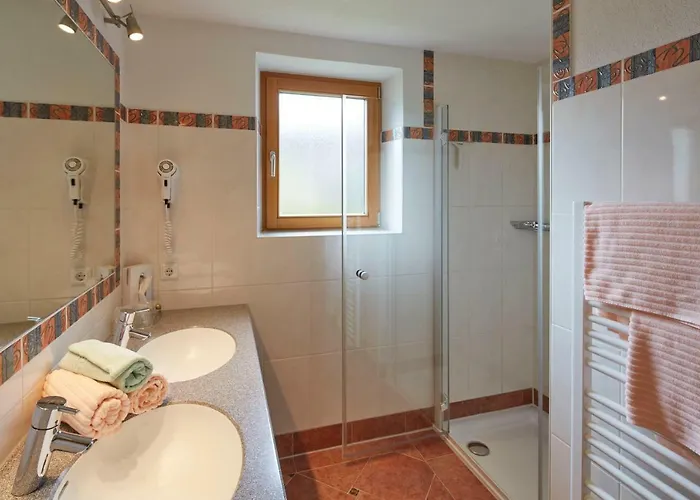 Rief Daheim Beim Wanderprofi Adults Only *