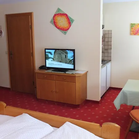 Wanderpension - Garni Rief - Adults Only Apartment